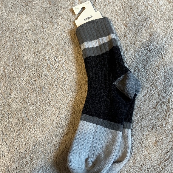 Aerie American Eagle Snoopy Grey & Black Sock Bundle NWT Crew Socks - Picture 4 of 5